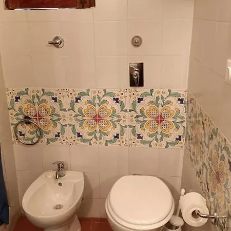 Casa Bomboniera Konukevi Erice